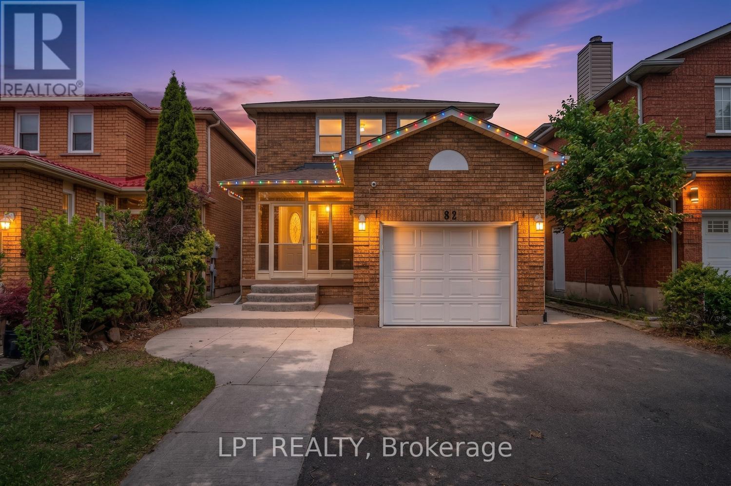 82 MICHIGAN AVENUE, Brampton, Ontario