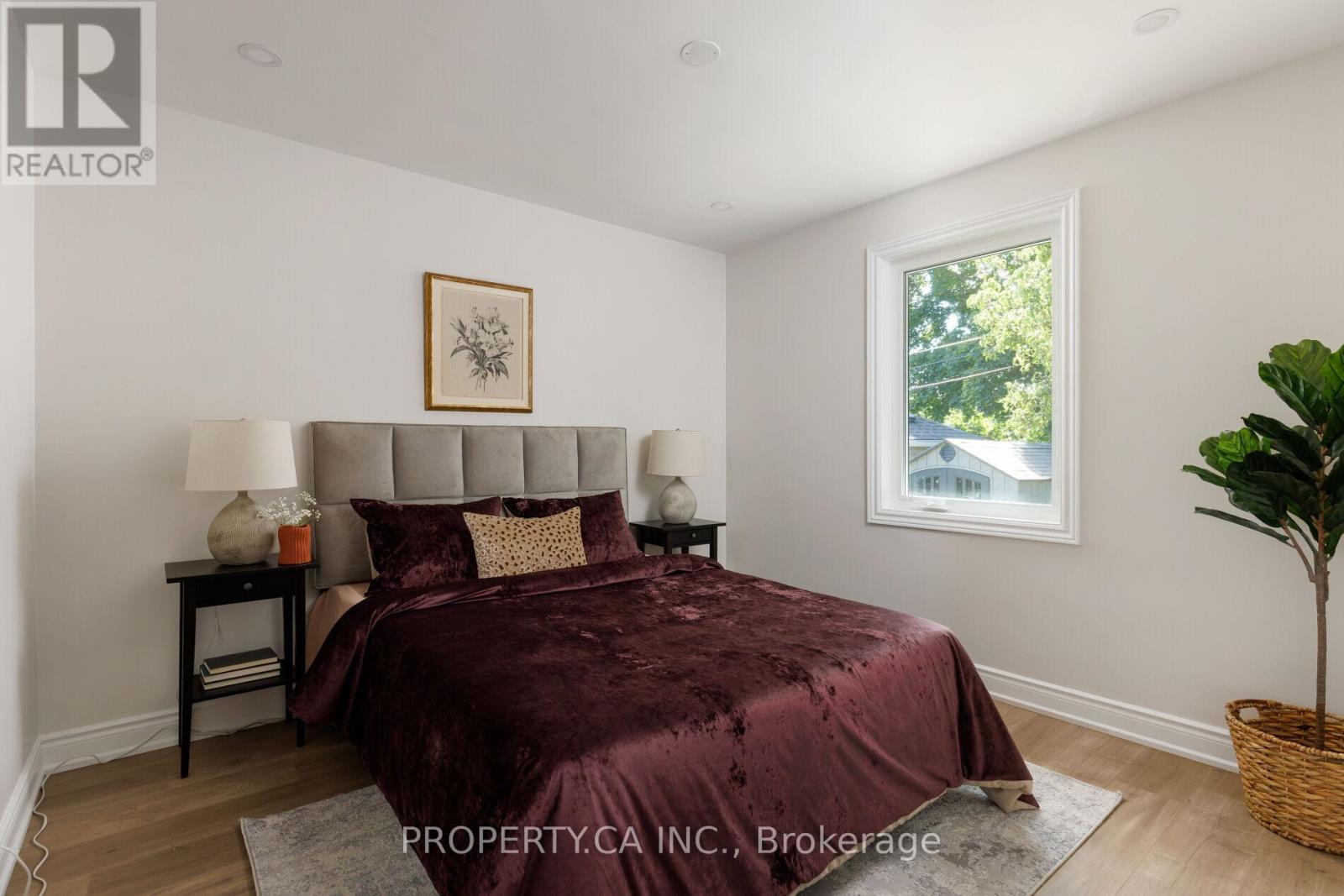 18 Alhart Drive, Toronto, Ontario M9V 2M9 - Photo 13 - W13433830