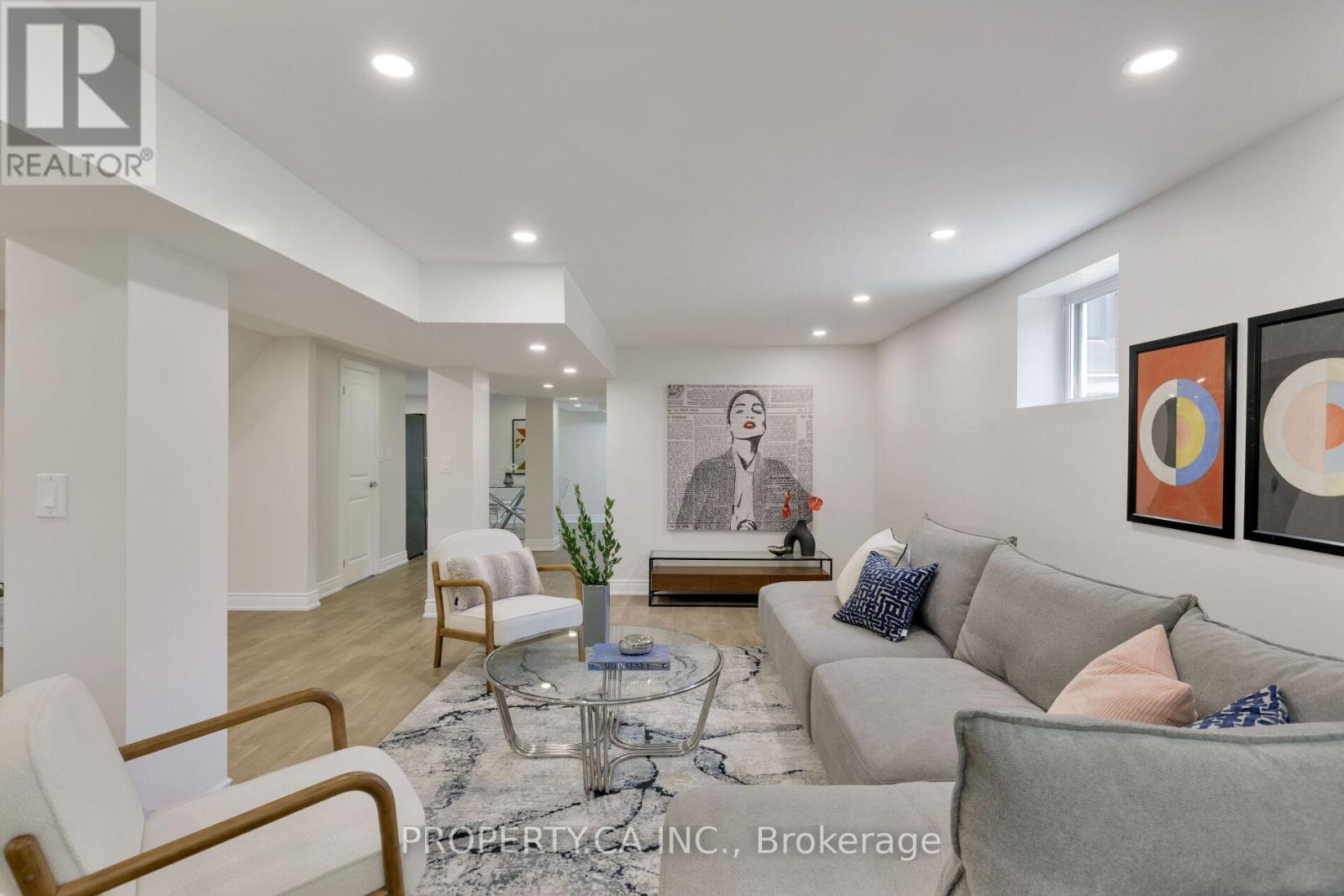 18 Alhart Drive, Toronto, Ontario M9V 2M9 - Photo 20 - W13433830
