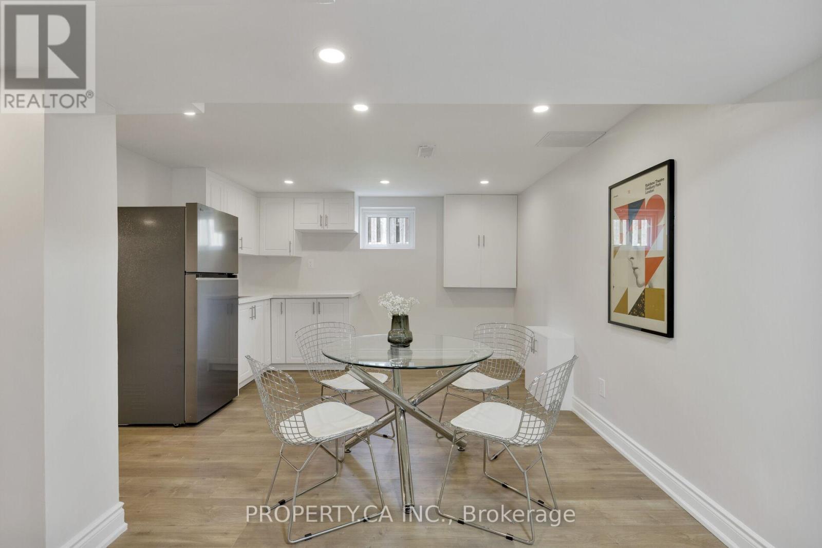 18 Alhart Drive, Toronto, Ontario M9V 2M9 - Photo 22 - W13433830
