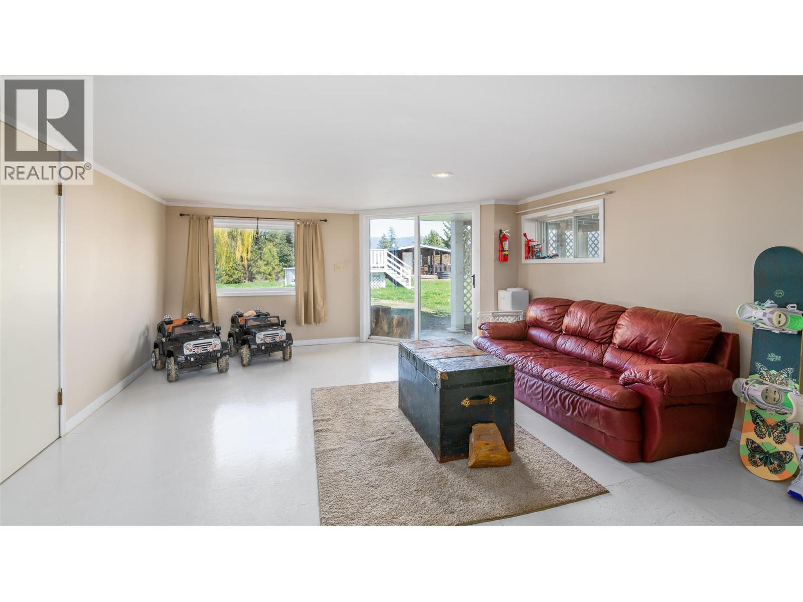 1534 West Creston Road, Creston, British Columbia V0B 1G7 - Photo 11 - 10390698