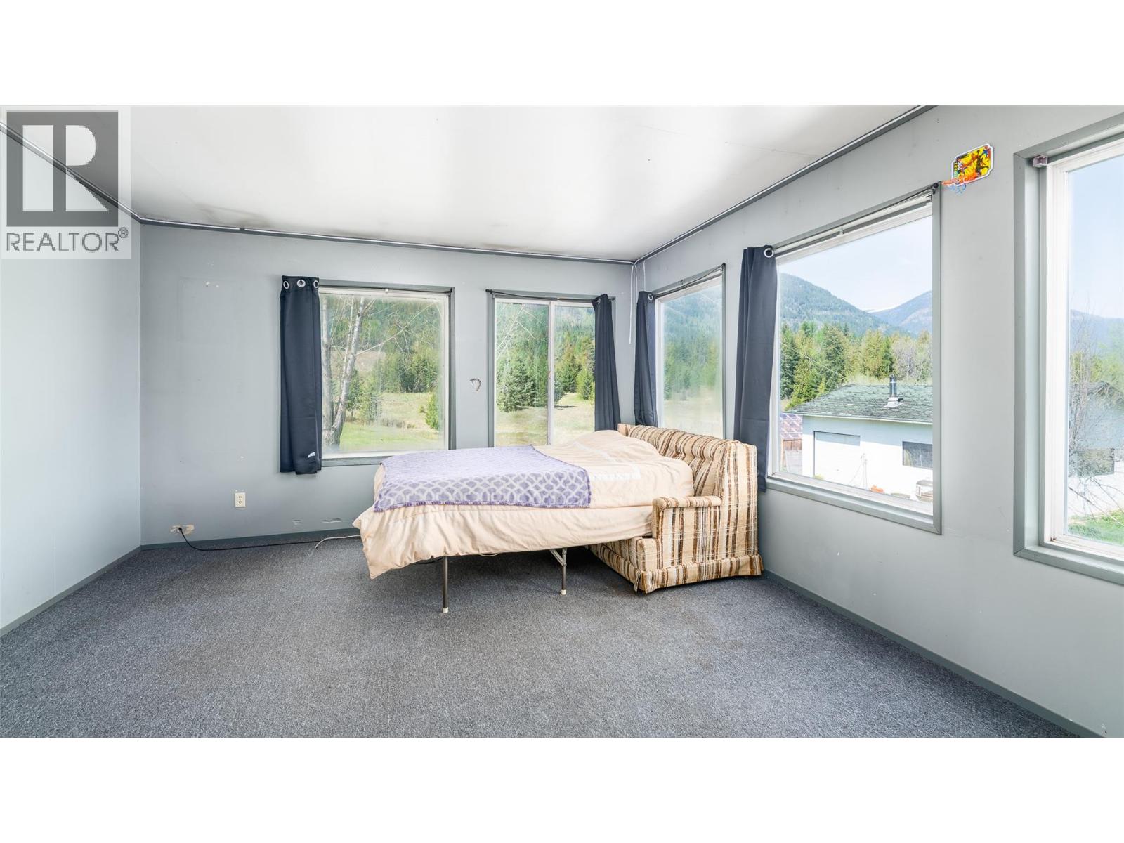 1534 West Creston Road, Creston, British Columbia V0B 1G7 - Photo 12 - 10390698