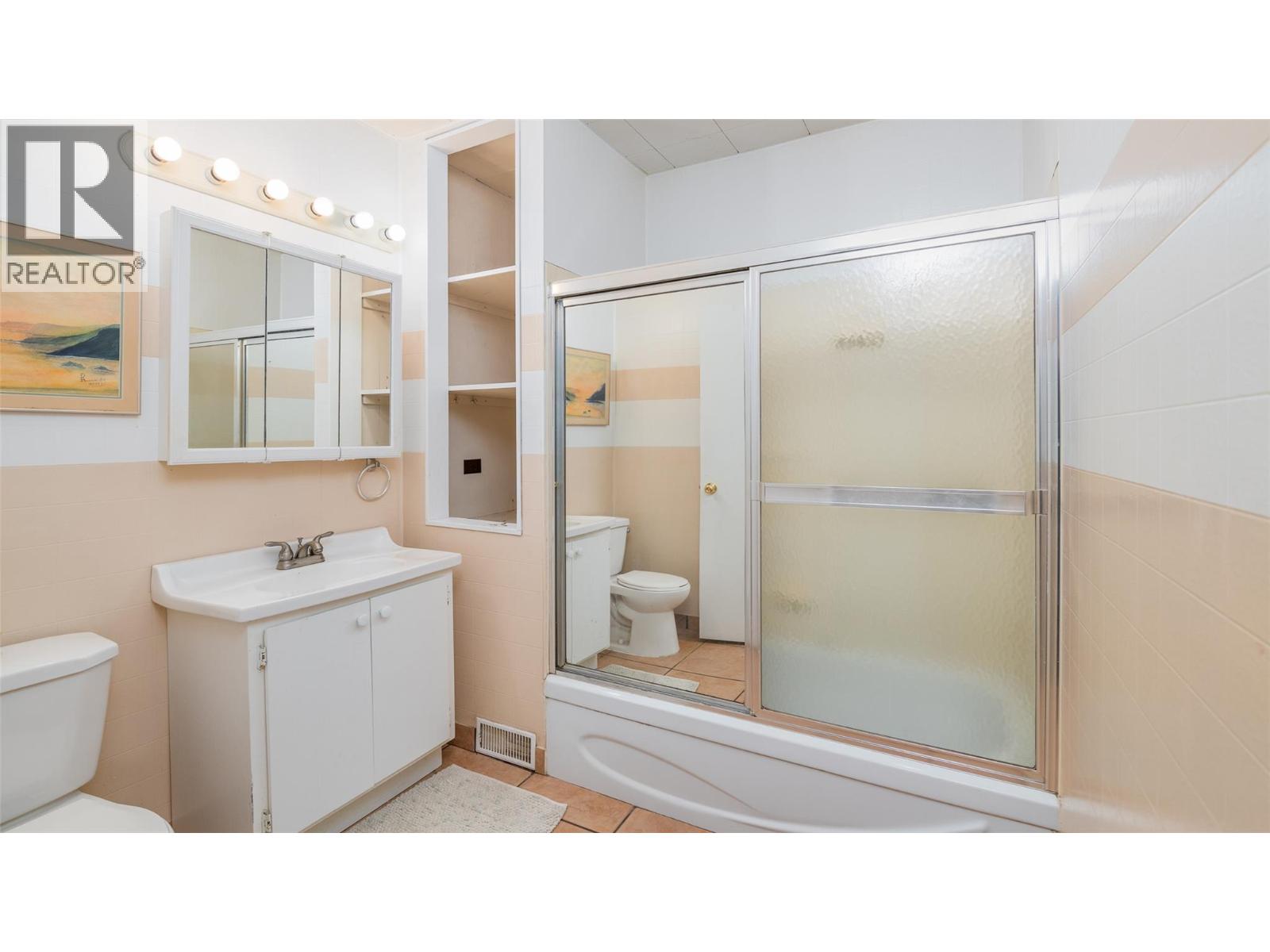 1534 West Creston Road, Creston, British Columbia V0B 1G7 - Photo 14 - 10390698
