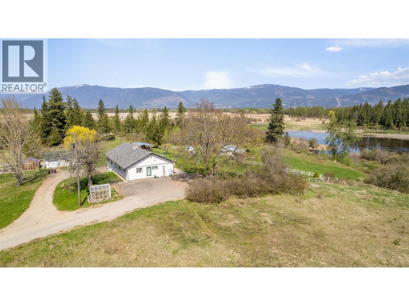 1534 West Creston Road, Creston, British Columbia V0B 1G7 - Photo 18 - 10390698