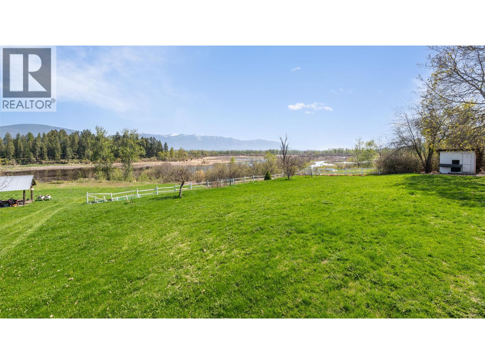 1534 West Creston Road, Creston, British Columbia V0B 1G7 - Photo 25 - 10390698