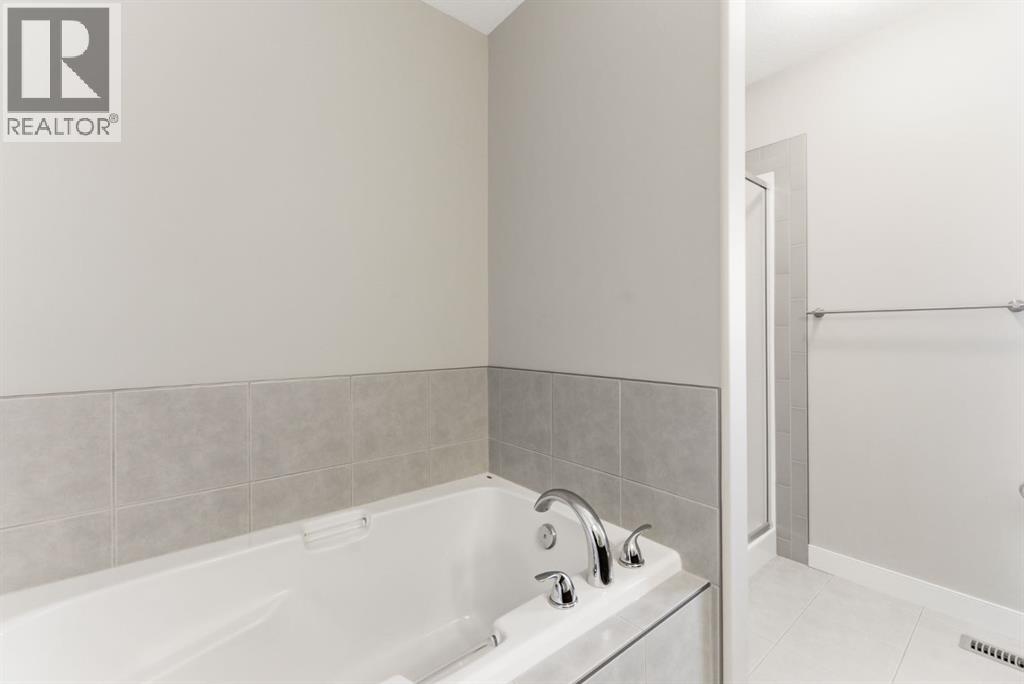 62 Fireside Circle, Cochrane, Alberta  T4C 0Z5 - Photo 30 - A2319649
