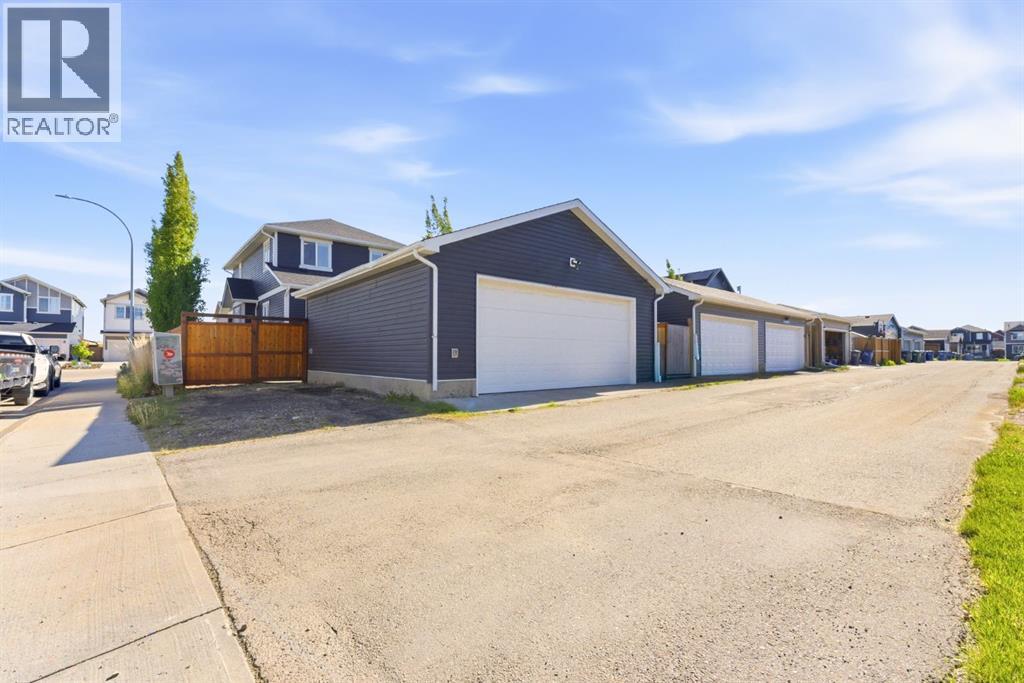 62 Fireside Circle, Cochrane, Alberta  T4C 0Z5 - Photo 42 - A2319649