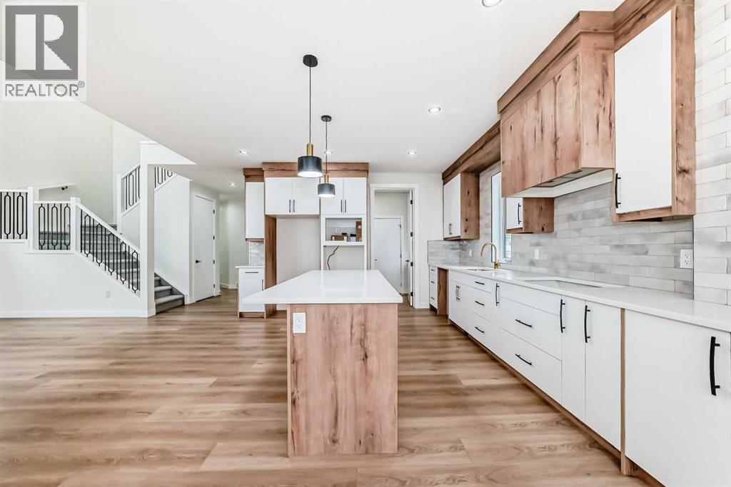 1112, Iron Ridge Avenue, Crossfield, Alberta  T0M 0S0 - Photo 4 - A2319913