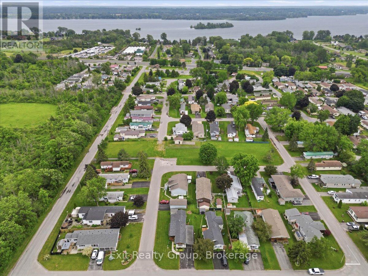 12 Park Lane, Quinte West, Ontario  K8N 2G6 - Photo 25 - X13433930