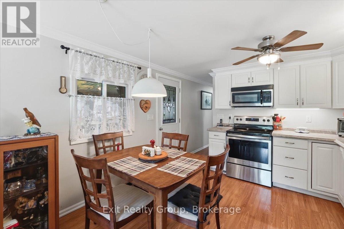 12 Park Lane, Quinte West, Ontario  K8N 2G6 - Photo 6 - X13433930