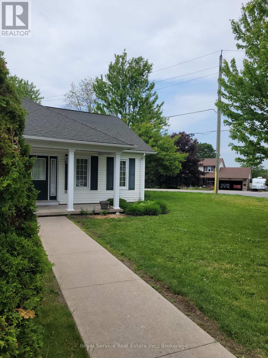 102 - 325 DENSMORE ROAD, Cobourg, Ontario