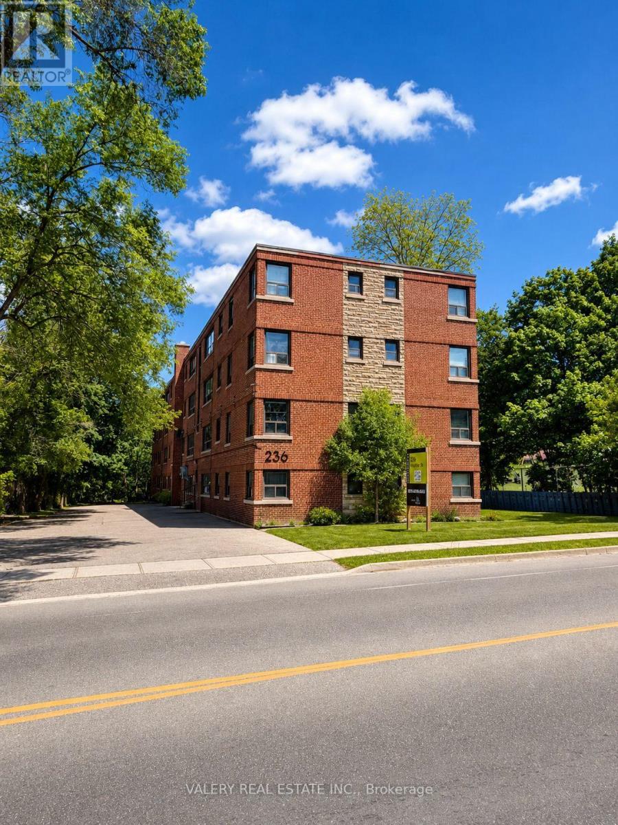 12 - 236 GORDON STREET, Guelph, Ontario