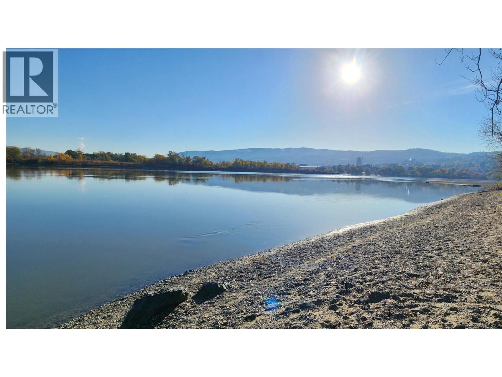 255 Schubert Drive, Kamloops, British Columbia  V2B 2C5 - Photo 15 - 10389679
