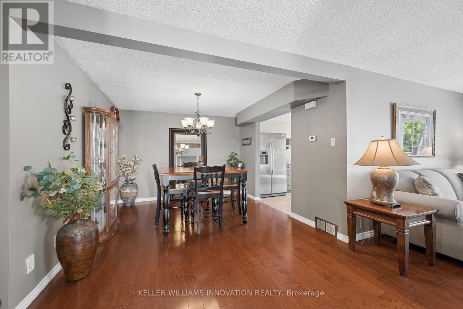 8 - 236 Kingswood Drive, Kitchener, Ontario  N2E 2K2 - Photo 12 - X13433756