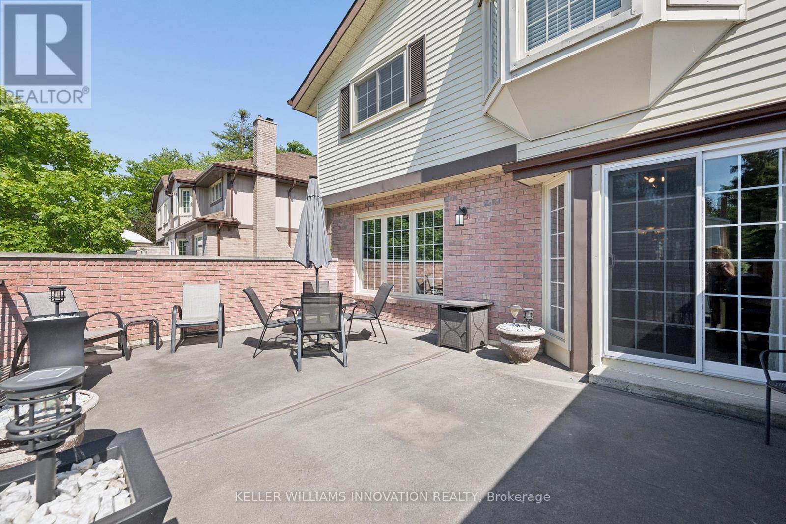 8 - 236 Kingswood Drive, Kitchener, Ontario  N2E 2K2 - Photo 20 - X13433756