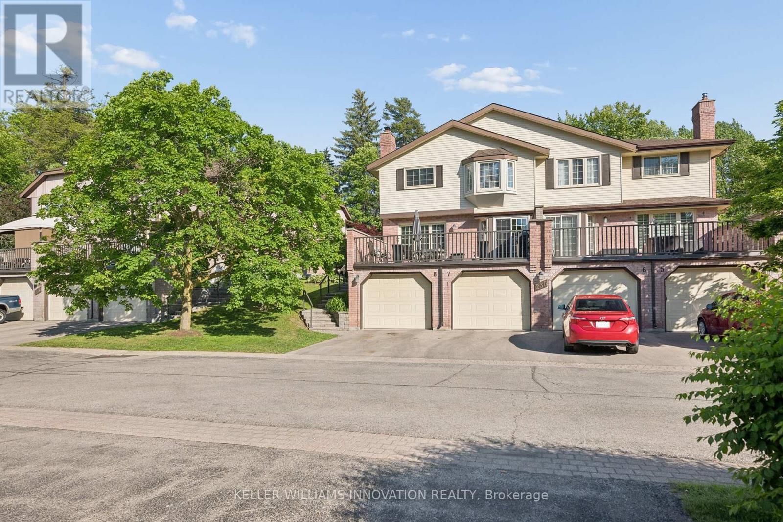 8 - 236 Kingswood Drive, Kitchener, Ontario  N2E 2K2 - Photo 6 - X13433756