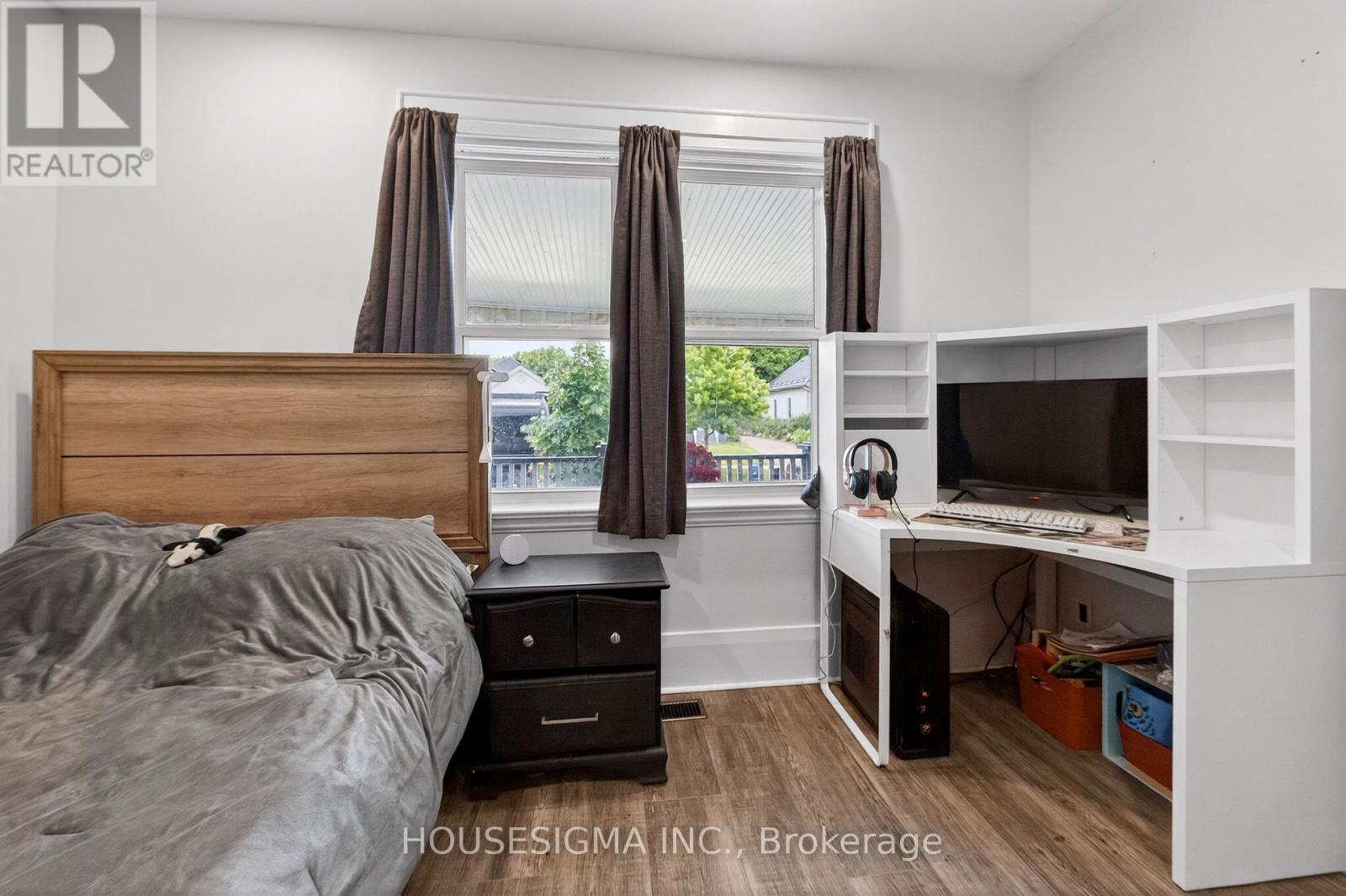 1296 York Street, London East, Ontario  N5W 2V4 - Photo 14 - X13433968