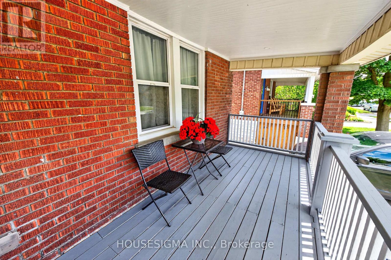 1296 York Street, London East, Ontario  N5W 2V4 - Photo 3 - X13433968