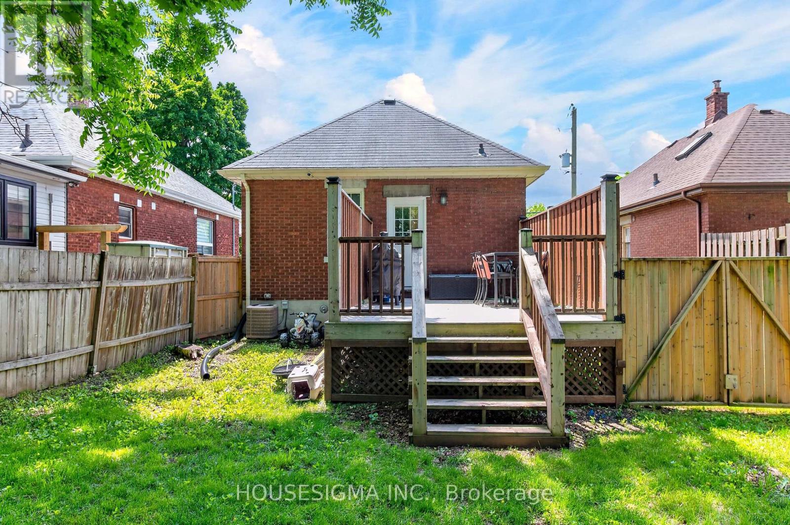 1296 York Street, London East, Ontario  N5W 2V4 - Photo 33 - X13433968