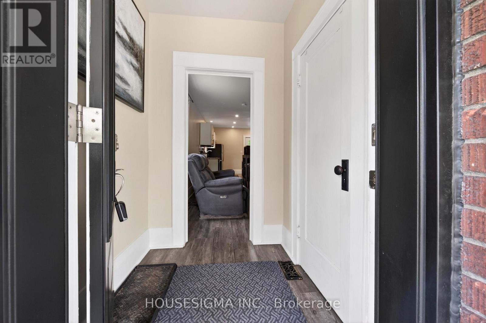 1296 York Street, London East, Ontario  N5W 2V4 - Photo 6 - X13433968