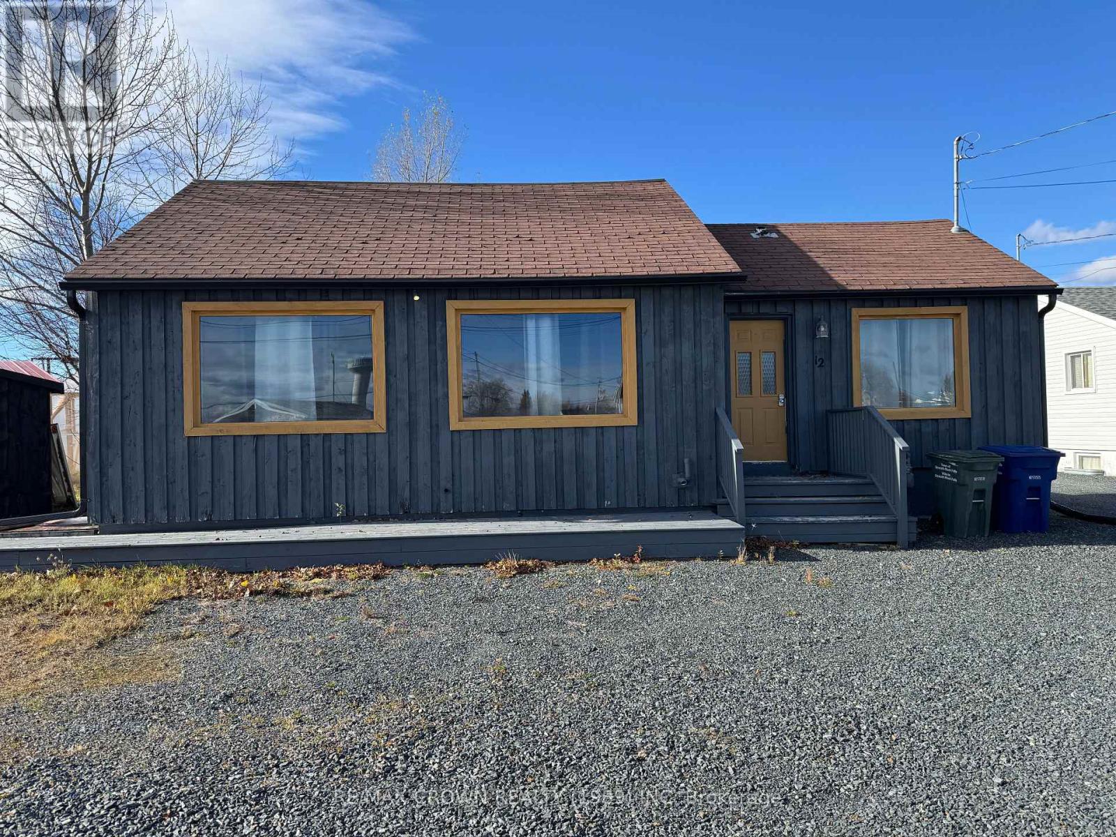 12 Fourth Street N, Smooth Rock Falls, Ontario  P0L 2B0 - Photo 19 - T13434128