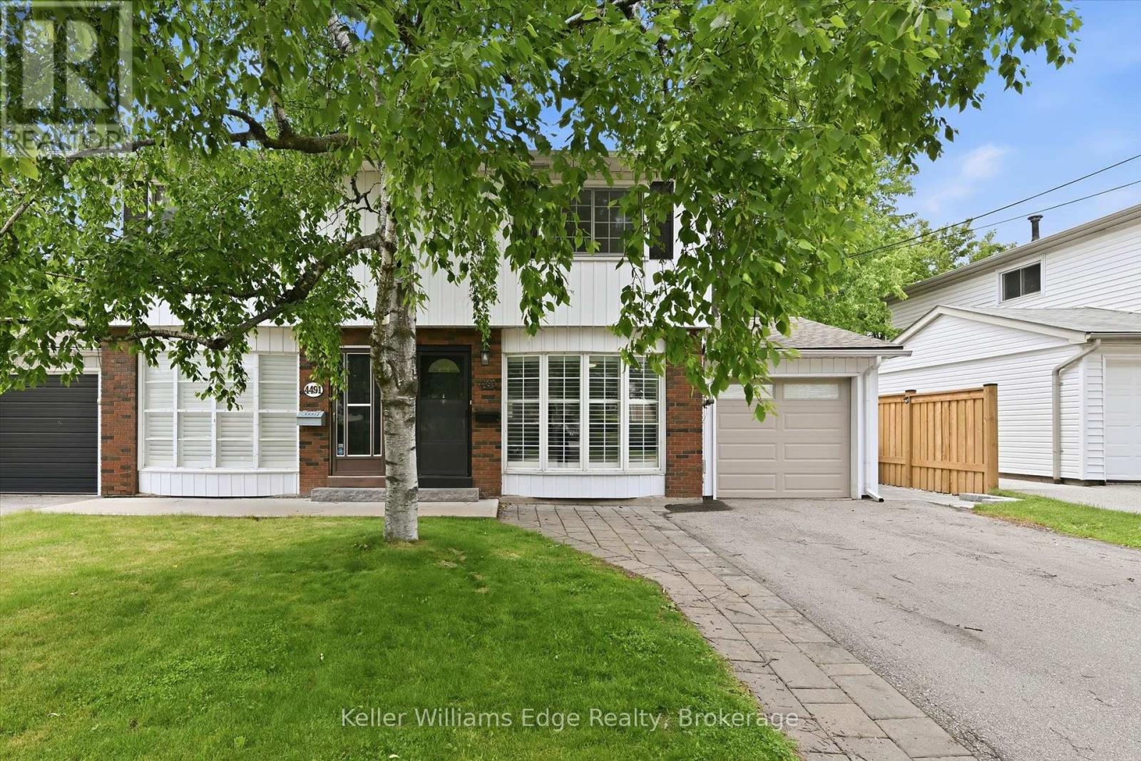 4493 BENNETT ROAD, Burlington, Ontario