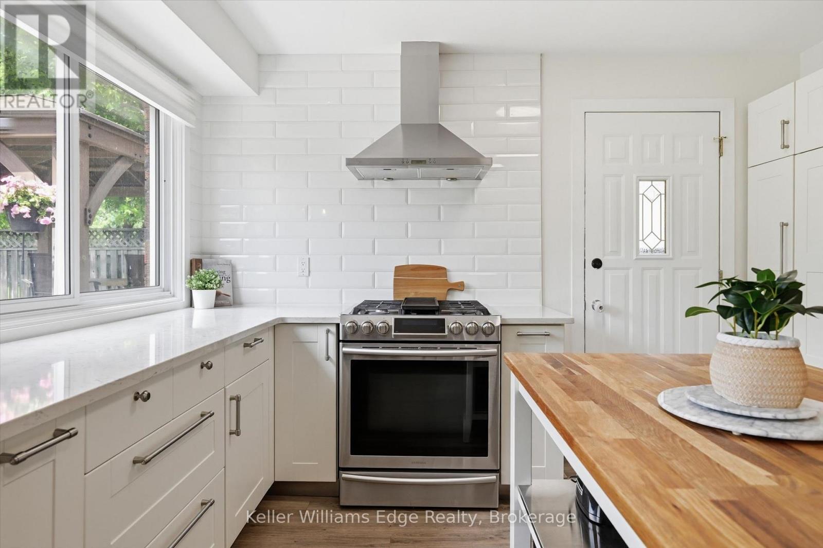 4493 Bennett Road, Burlington, Ontario  L7L 1Y5 - Photo 12 - W13433932