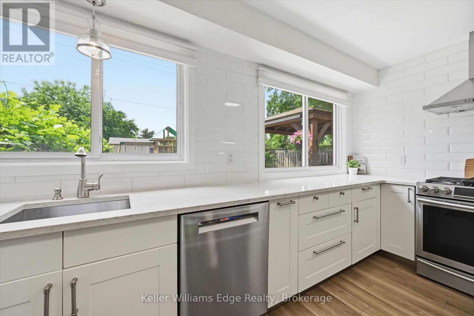 4493 Bennett Road, Burlington, Ontario  L7L 1Y5 - Photo 13 - W13433932