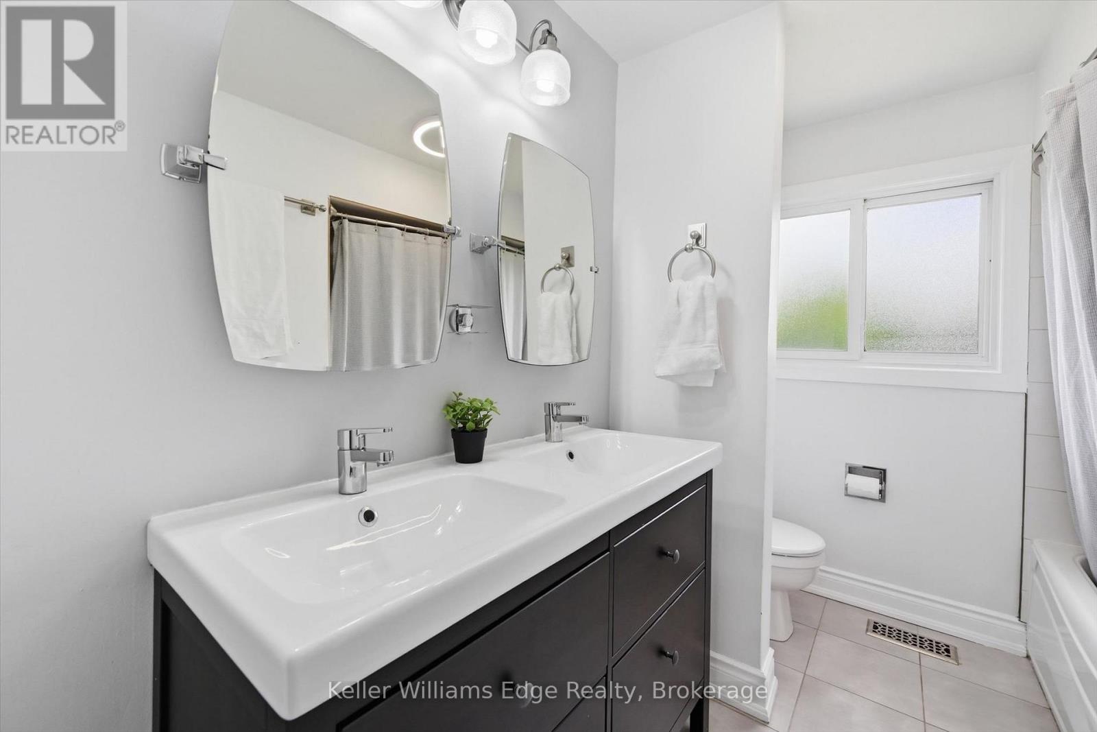 4493 Bennett Road, Burlington, Ontario  L7L 1Y5 - Photo 25 - W13433932