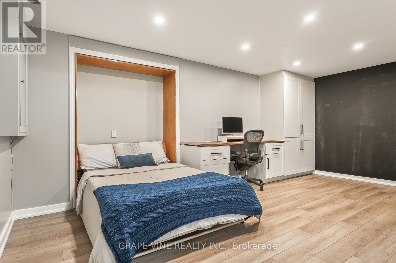 79 Homestead Street, Ottawa, Ontario  K2E 7T3 - Photo 39 - X13433866