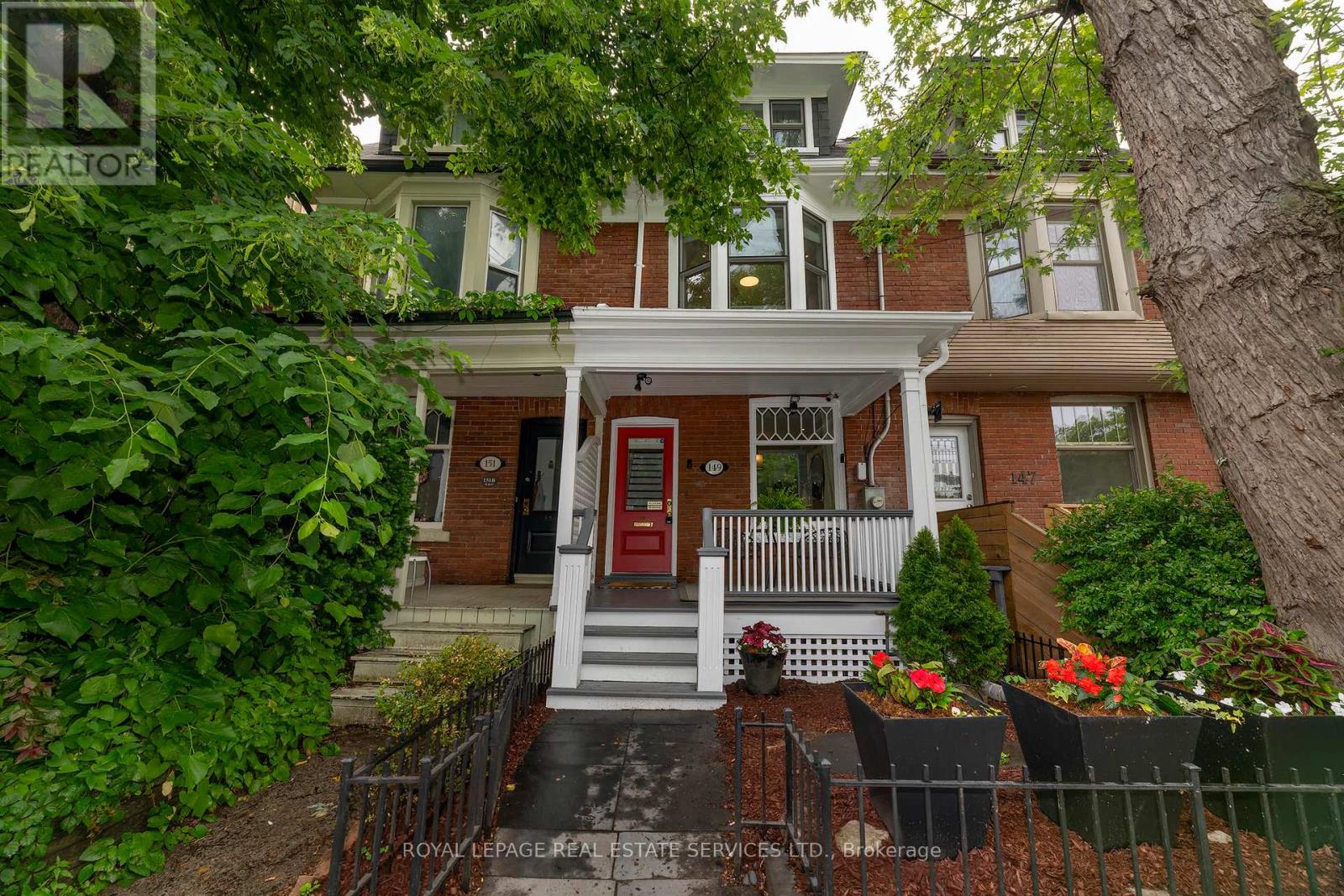 149 WINCHESTER STREET, Toronto, Ontario