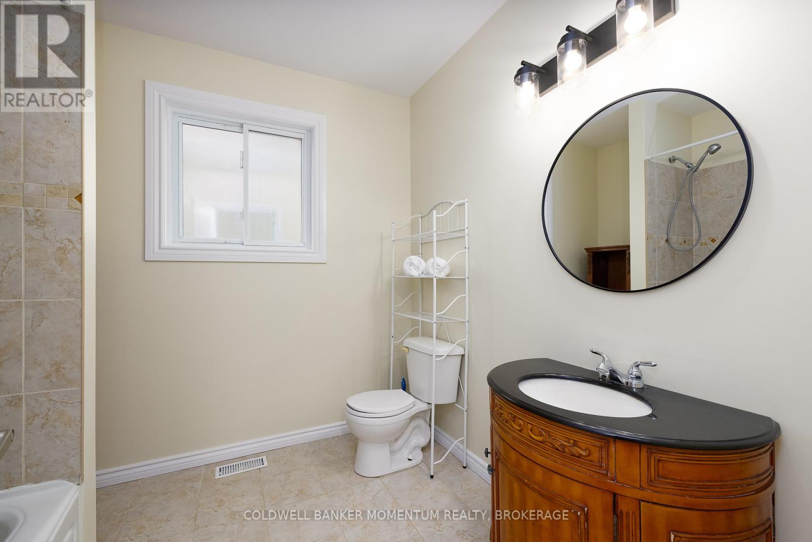 346 Helen Street, Fort Erie, Ontario  L0S 1B0 - Photo 14 - X13434098