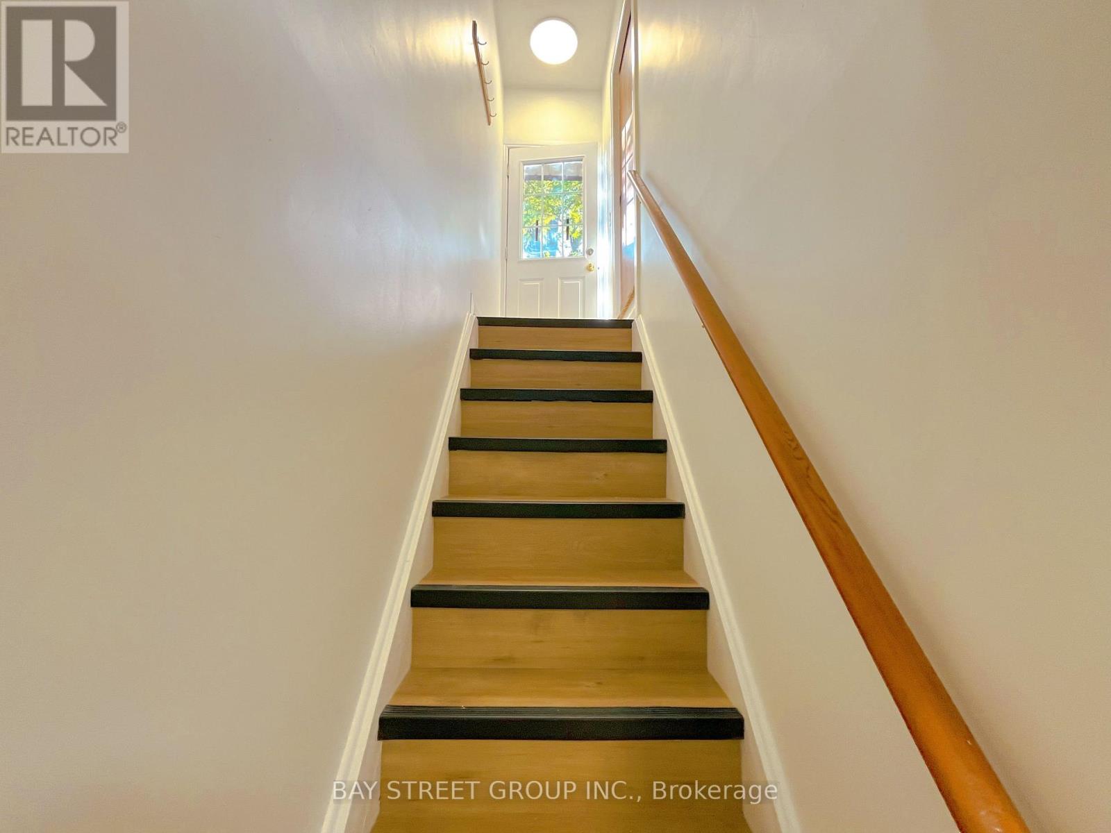 #lower - 12 Wakil Drive, St. Catharines, Ontario  L2T 3H8 - Photo 2 - X13434120