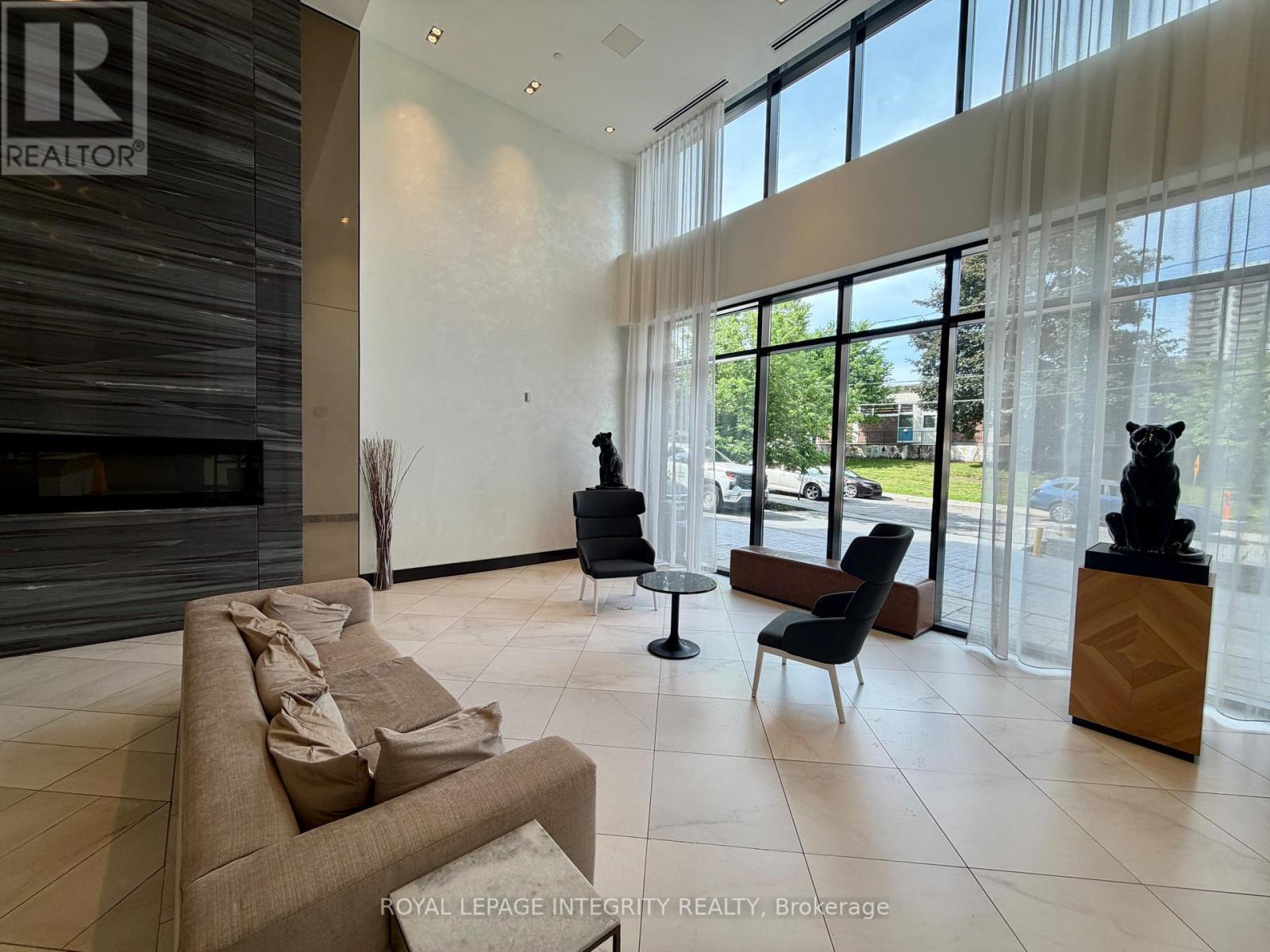 910 - 255 Bay Street, Ottawa, Ontario  K1R 0C5 - Photo 8 - X12967230