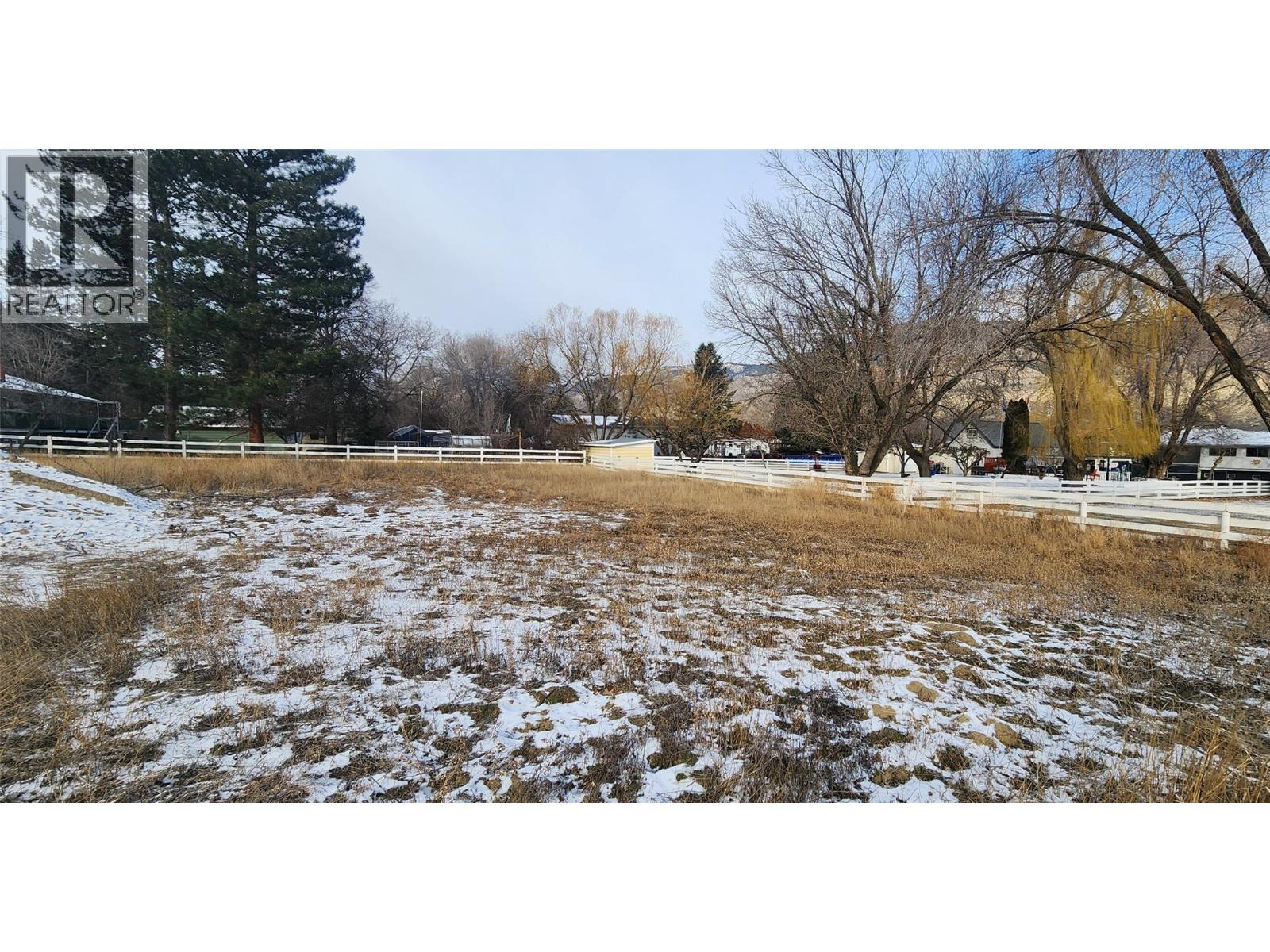 5888 Dallas Drive, Kamloops, British Columbia  V2C 4X2 - Photo 3 - 10376651