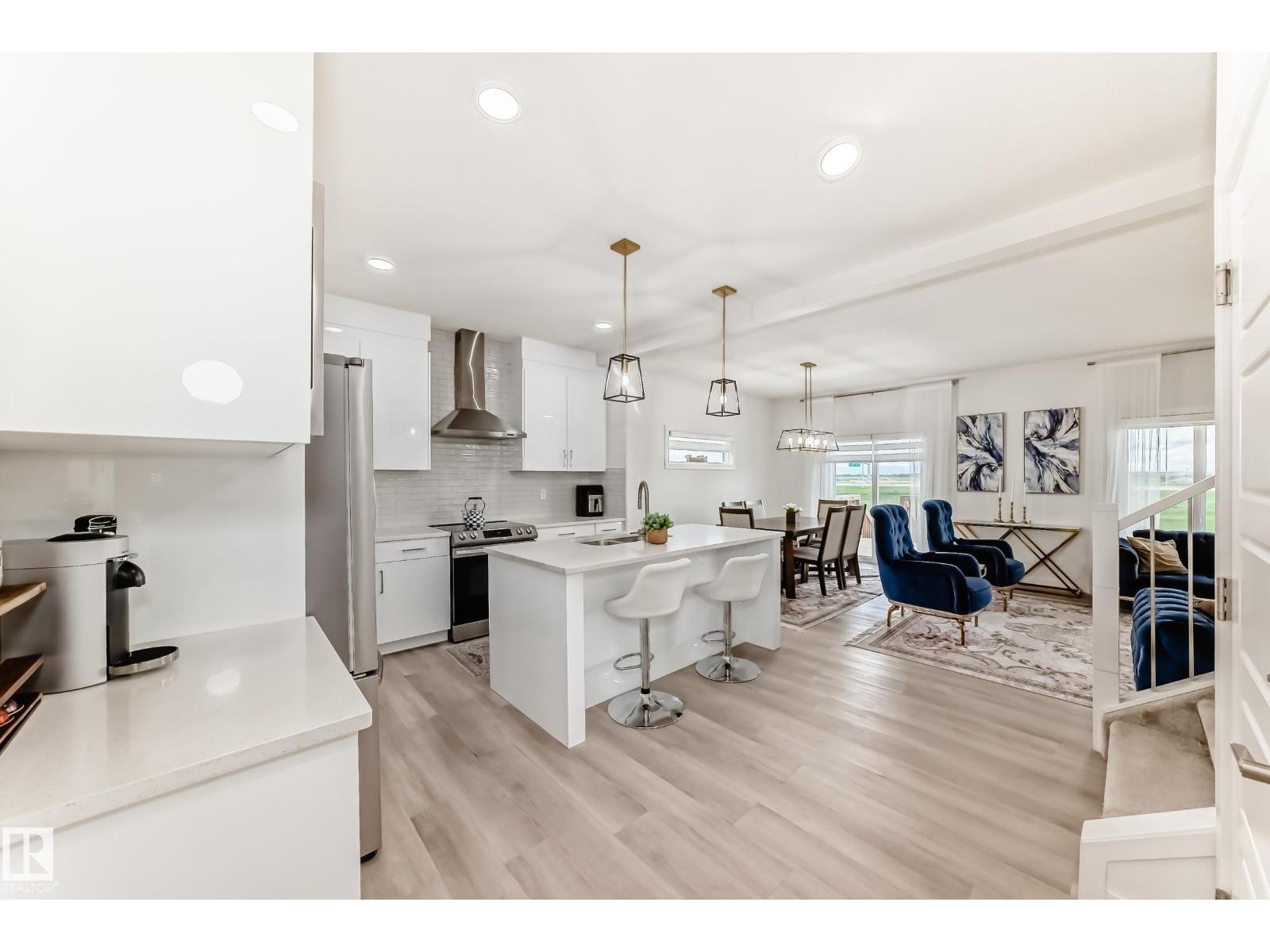 9020 183 Av NW, Edmonton, Alberta  T5Z 0S6 - Photo 2 - E4493152