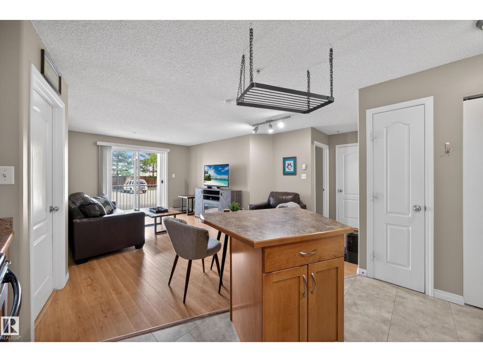 #111 3425 19 Nw, Edmonton, Alberta  T6T 2B5 - Photo 6 - E4493154