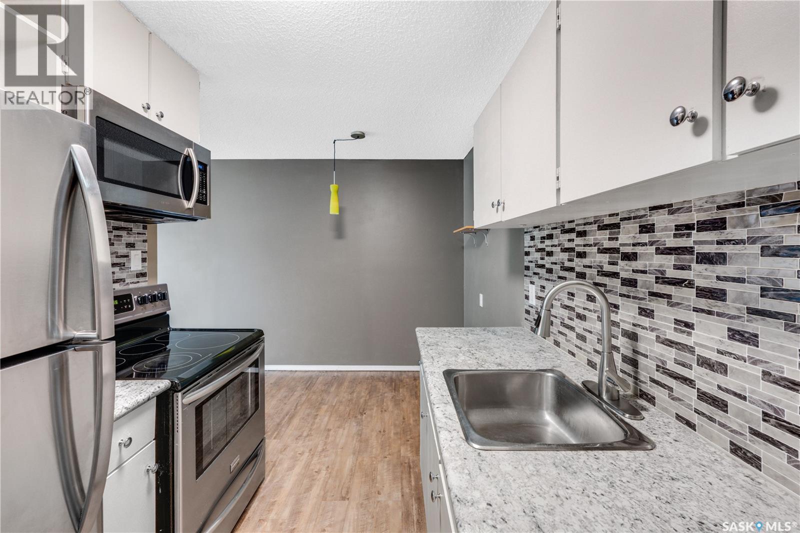 206 855 Wollaston Crescent, Saskatoon, Saskatchewan  S7J 4G1 - Photo 6 - SK038957