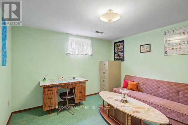 17 Chalet Road, Toronto, Ontario  M2J 3V3 - Photo 17 - C13434008