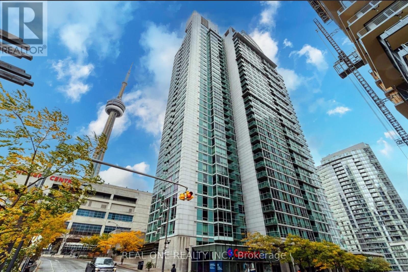 810 - 81 NAVY WHARF COURT, Toronto, Ontario