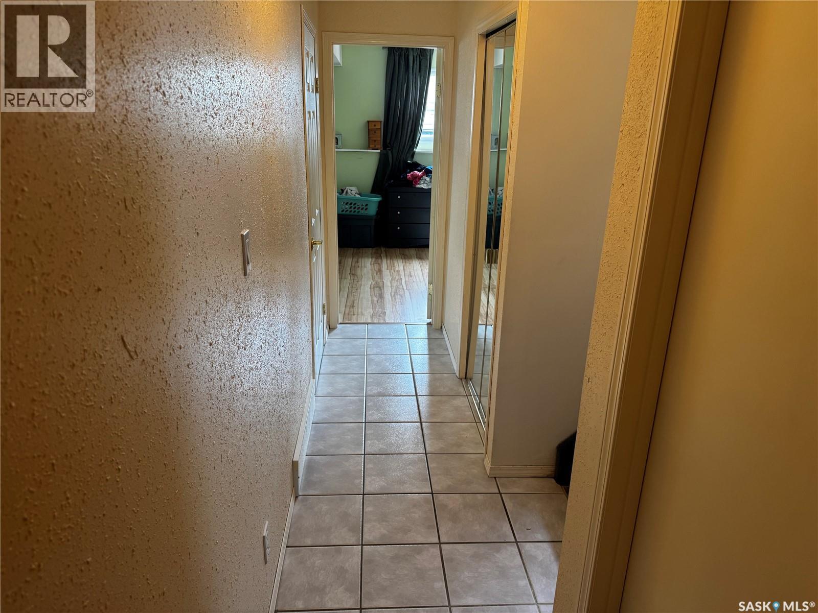 233 Lochrie Crescent, Saskatoon, Saskatchewan  S7M 5E3 - Photo 21 - SK039044