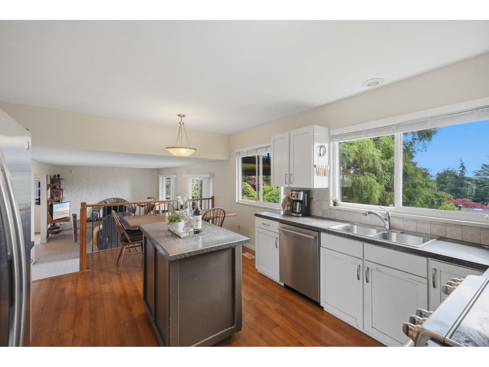 8099 Wiltshire Place, Delta, British Columbia  V4C 6T1 - Photo 12 - R3135069