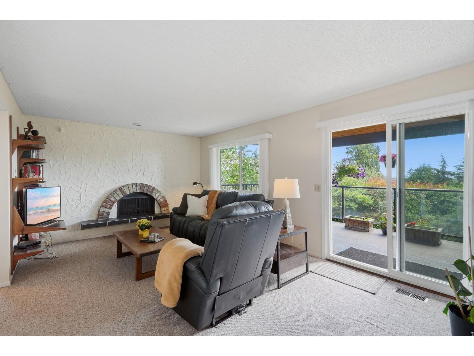 8099 Wiltshire Place, Delta, British Columbia  V4C 6T1 - Photo 8 - R3135069