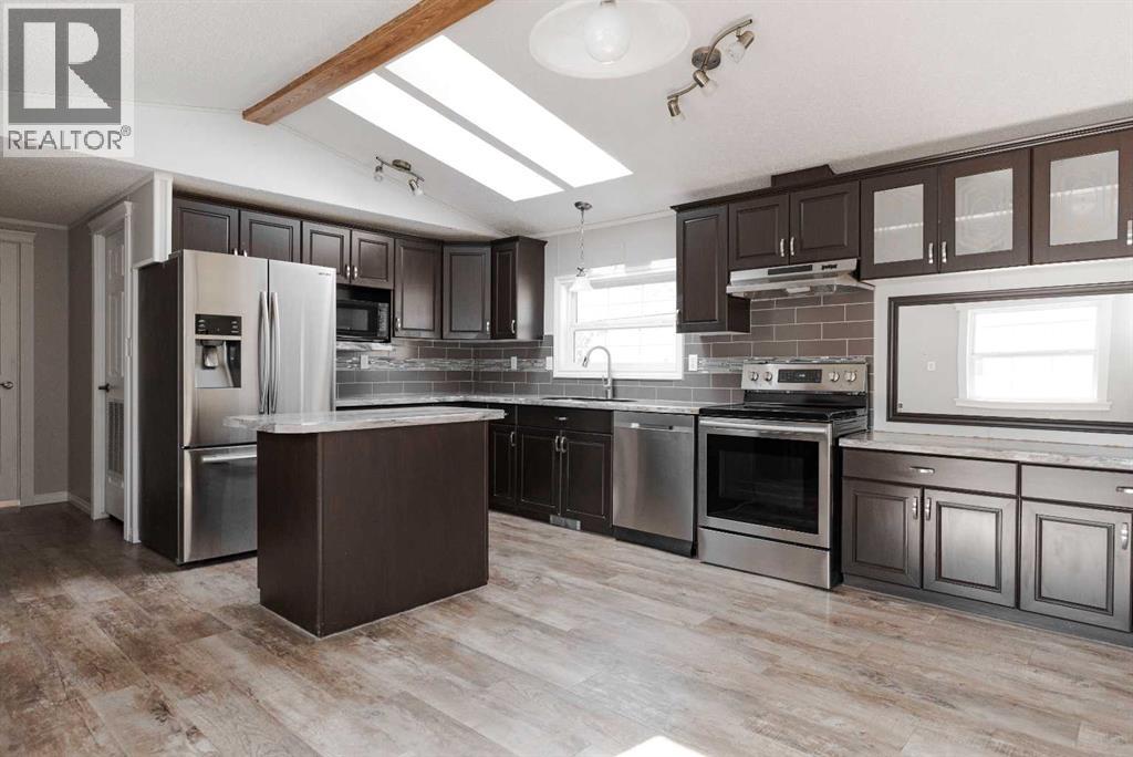 132 Grey Owl Place, Fort Mcmurray, Alberta  T9H 2P1 - Photo 4 - A2299963
