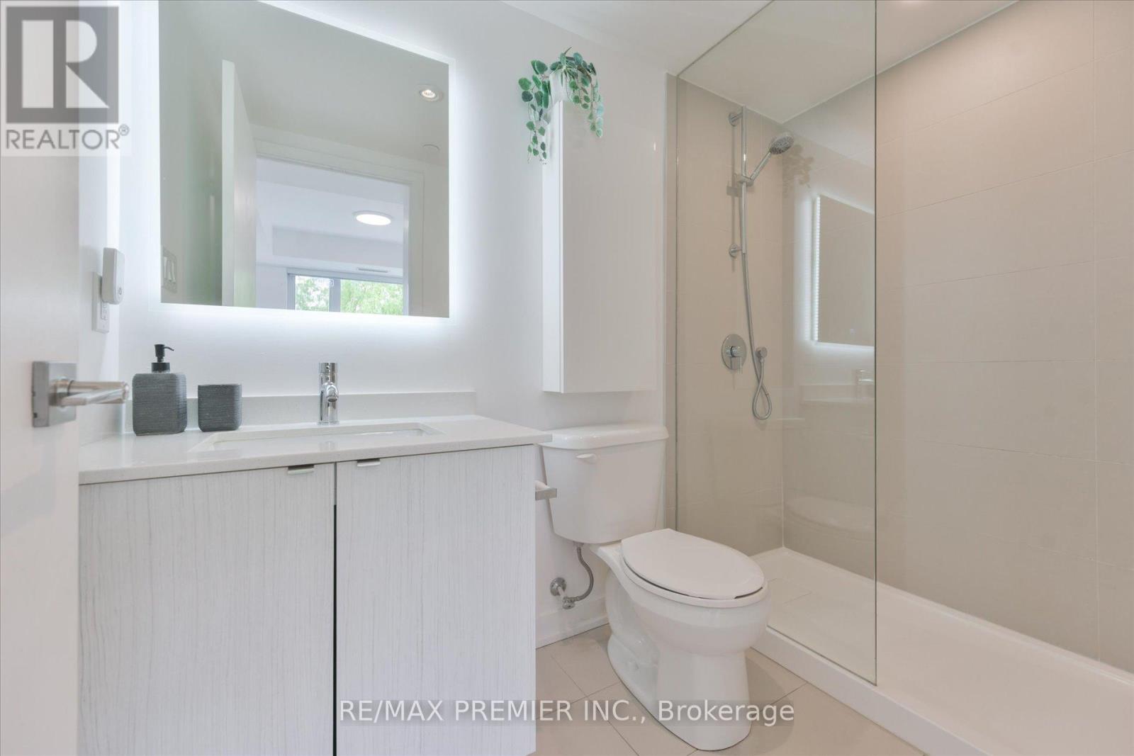 504 - 1401 O'connor Drive, Toronto, Ontario  M4B 2V5 - Photo 18 - E13431242