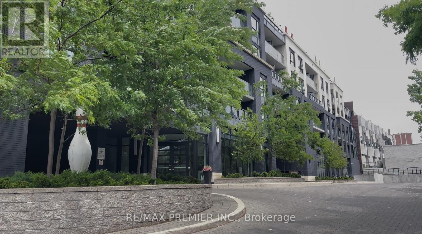 504 - 1401 O'connor Drive, Toronto, Ontario  M4B 2V5 - Photo 2 - E13431242