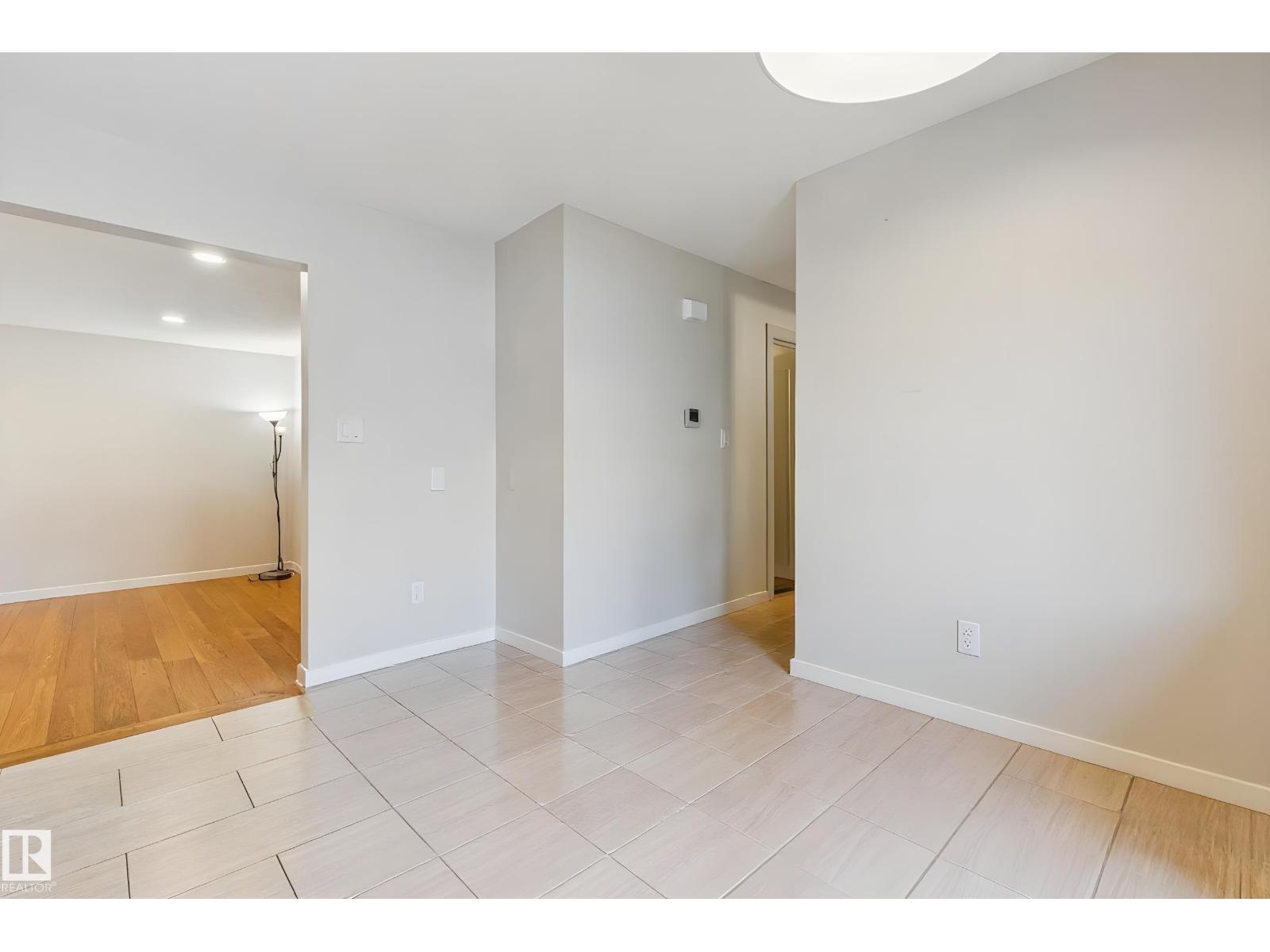12929/31 103 St NW, Edmonton, Alberta  T5E 4M2 - Photo 9 - E4493159