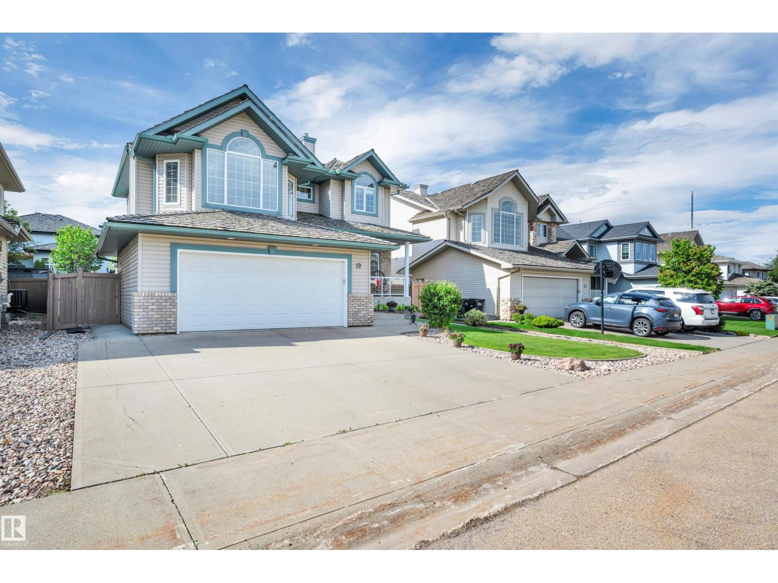 19 Nottingham Ba, Sherwood Park, Alberta  T8A 5Z6 - Photo 3 - E4493160