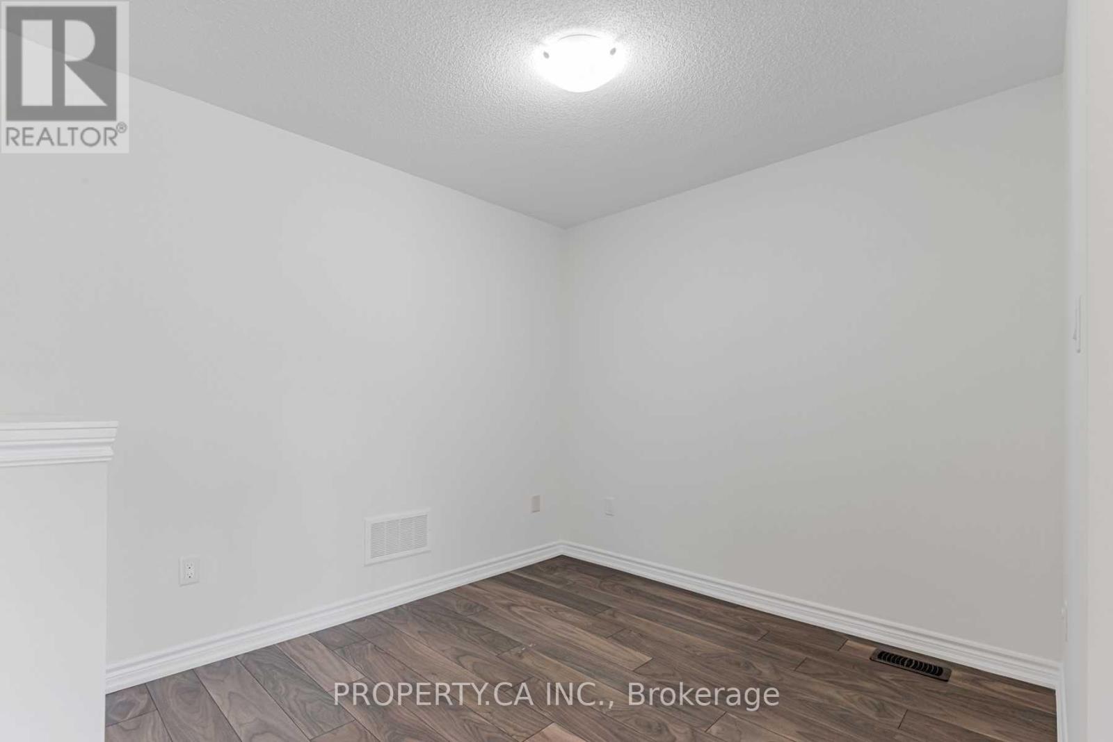 1277 Peelar Crescent, Innisfil (Lefroy), Ontario L0L 1W0 - Photo 14 - N13433916