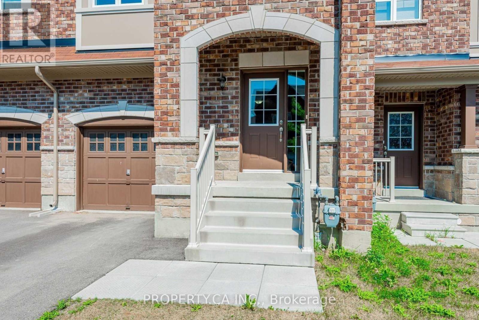 1277 Peelar Crescent, Innisfil (Lefroy), Ontario L0L 1W0 - Photo 2 - N13433916